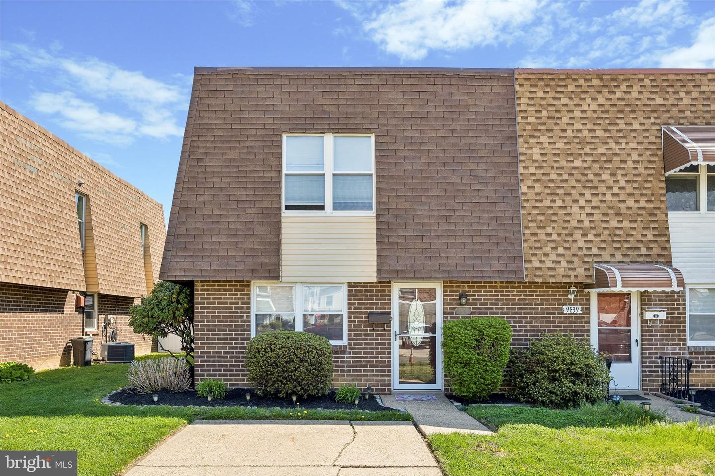 9841 Cowden Street, Philadelphia