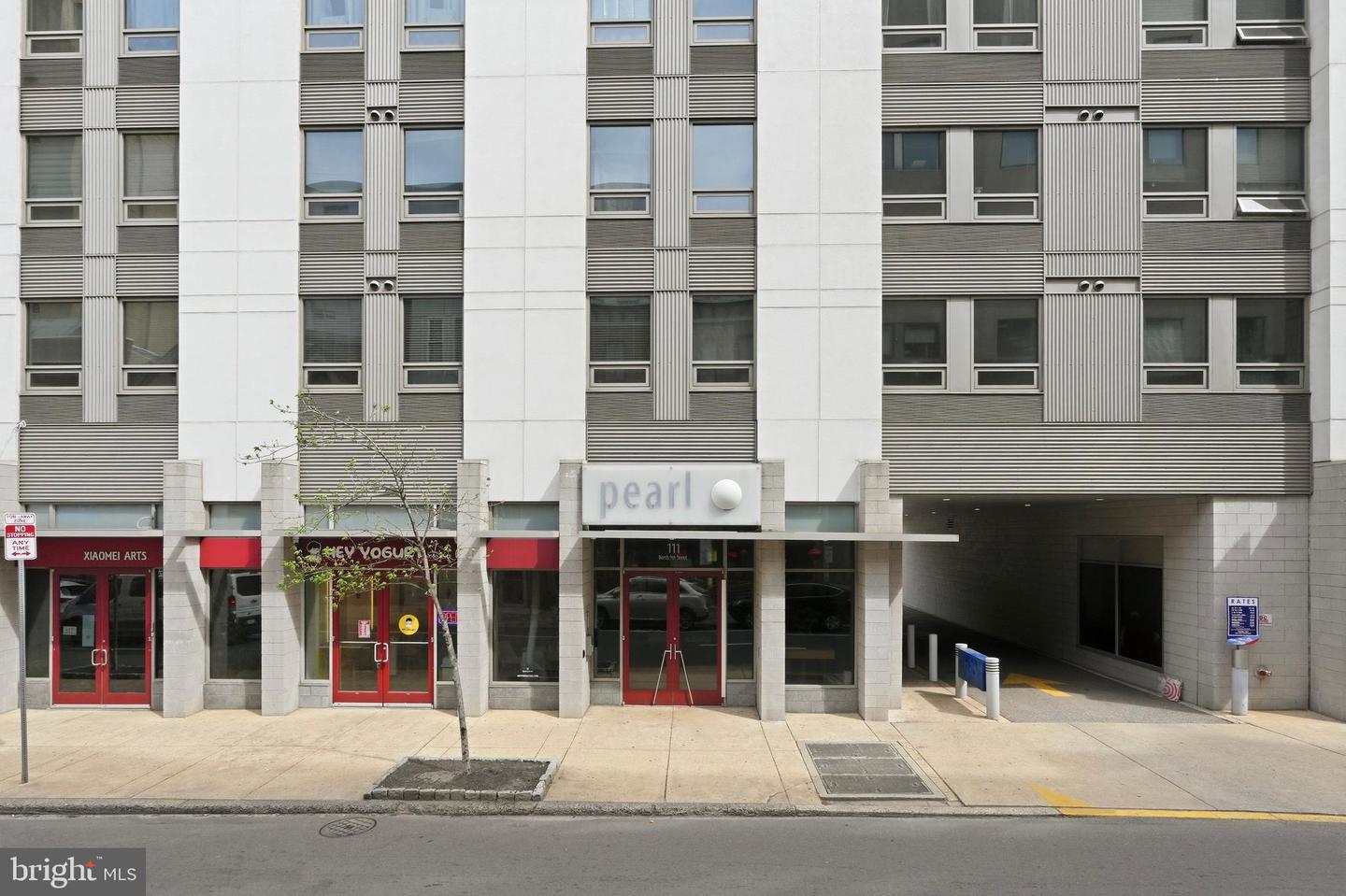 815 Arch Street #516