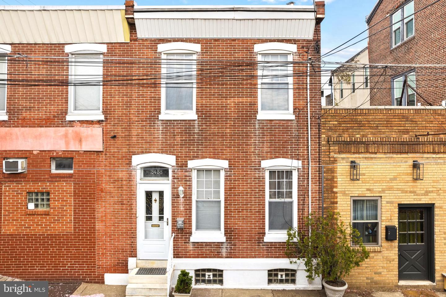 2438 Cedar Street, Philadelphia