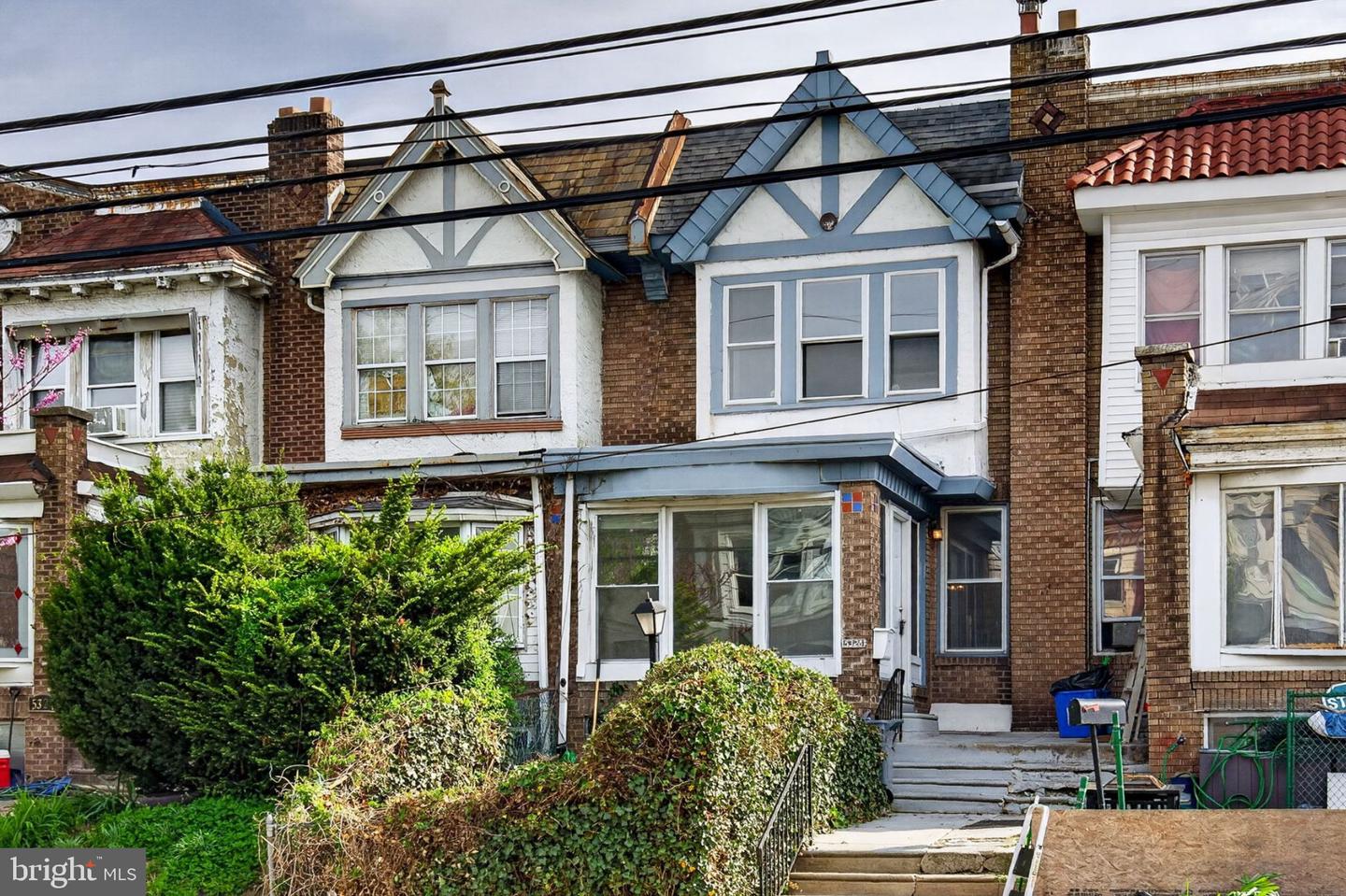 5328 Locust Street, Philadelphia