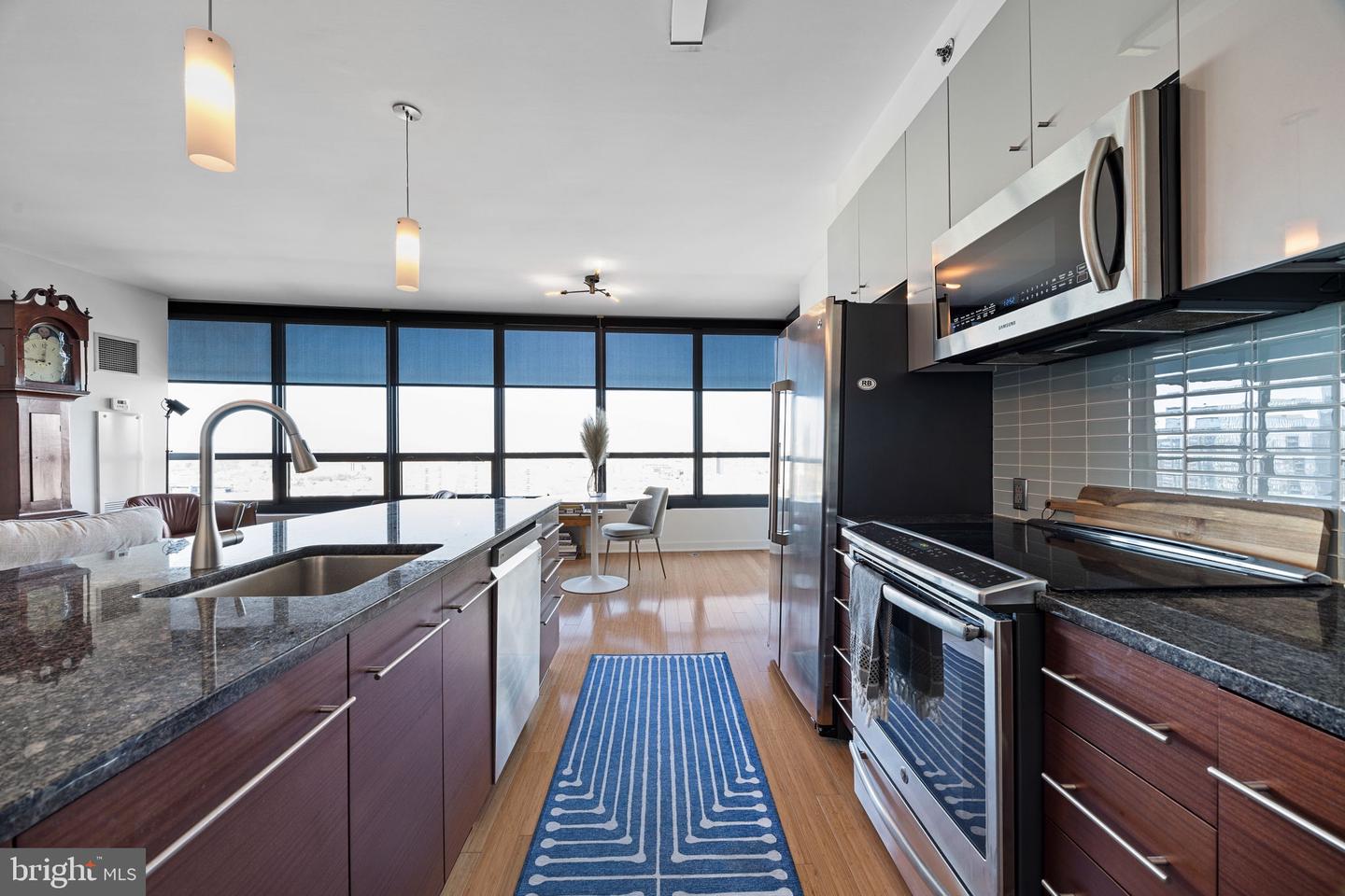 2101 Market Street #2001