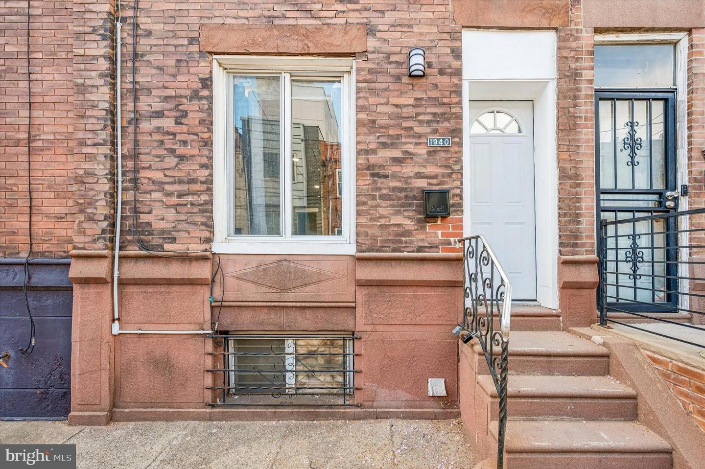1940 S Lambert Street