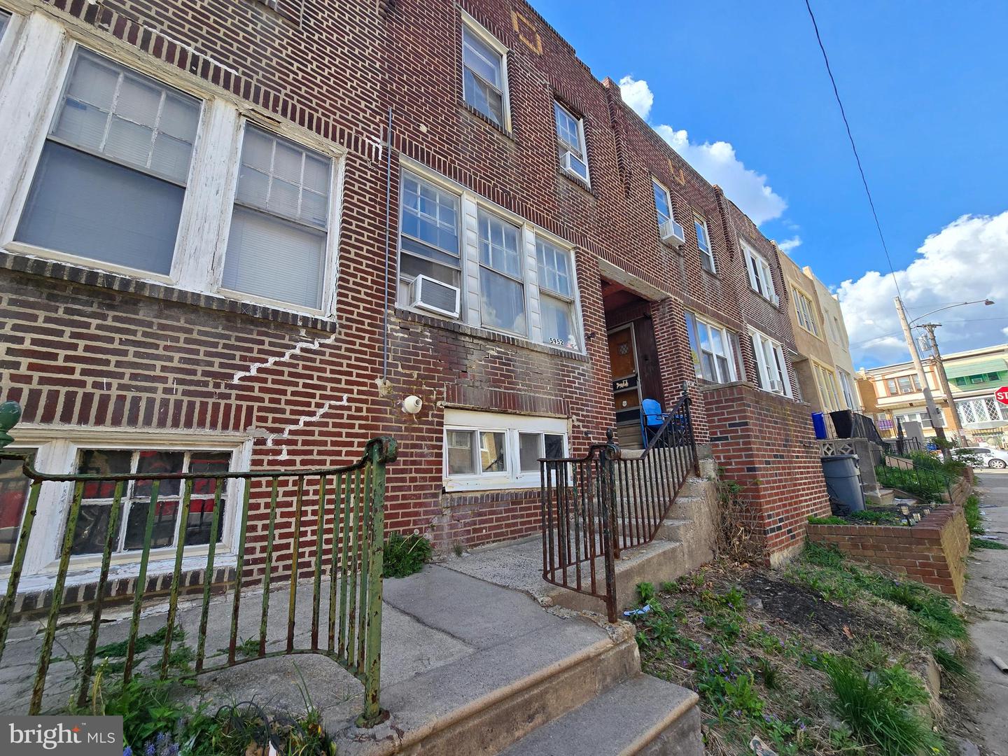 5952 N Leithgow Street, Philadelphia