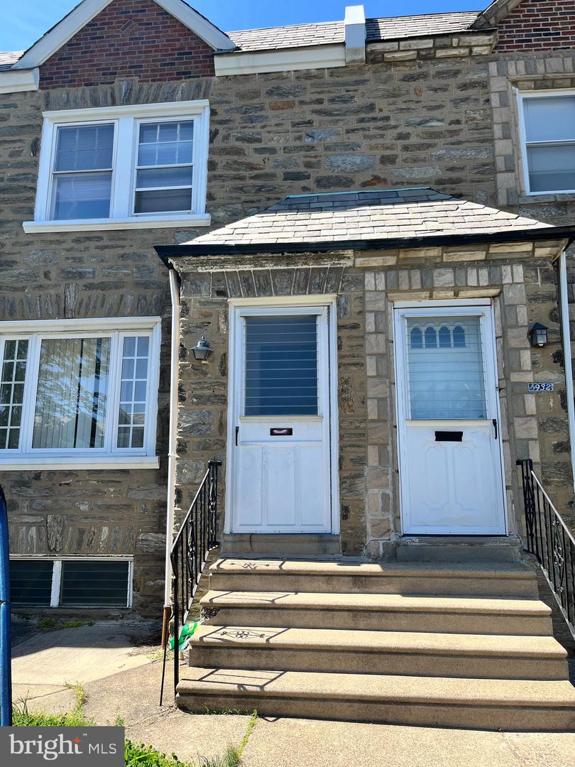 6930 Large Street, Philadelphia