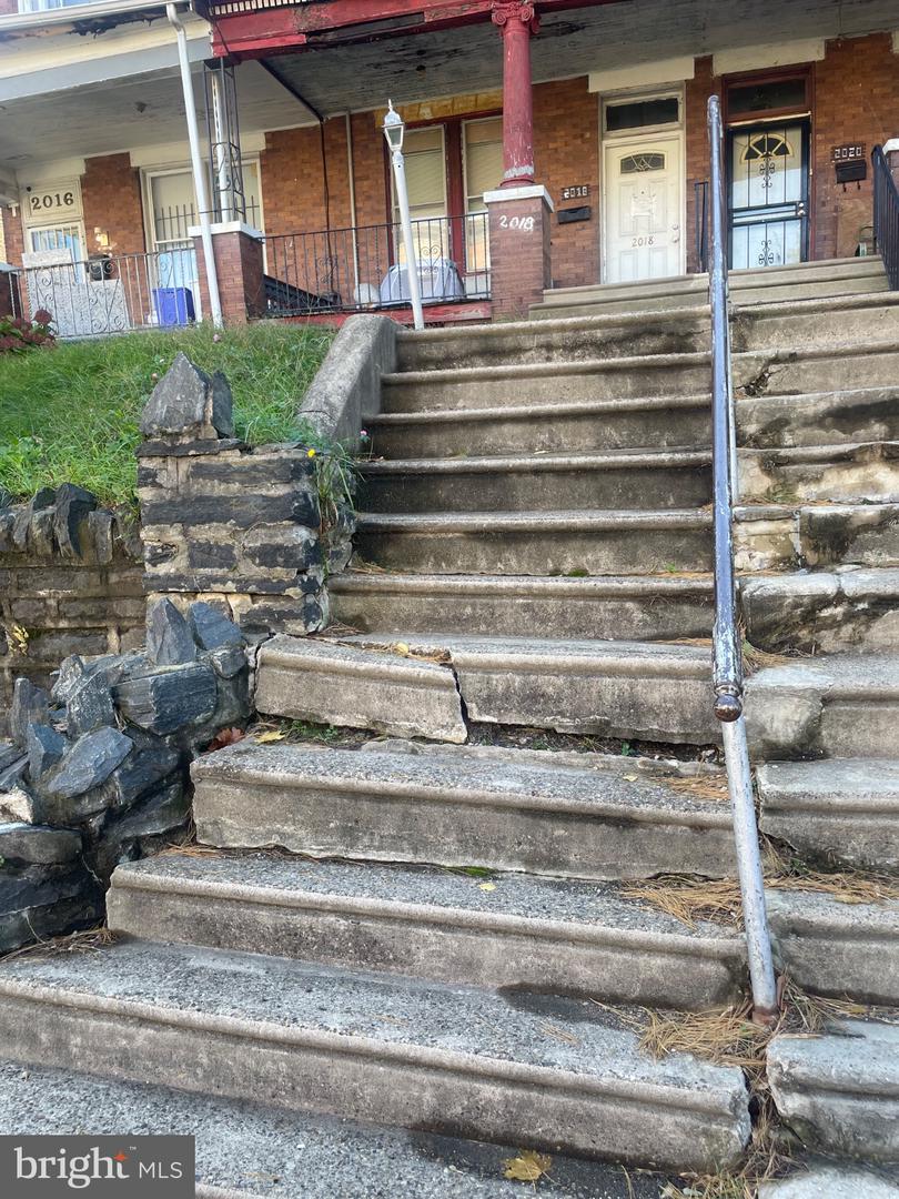 2018 W Ontario Street