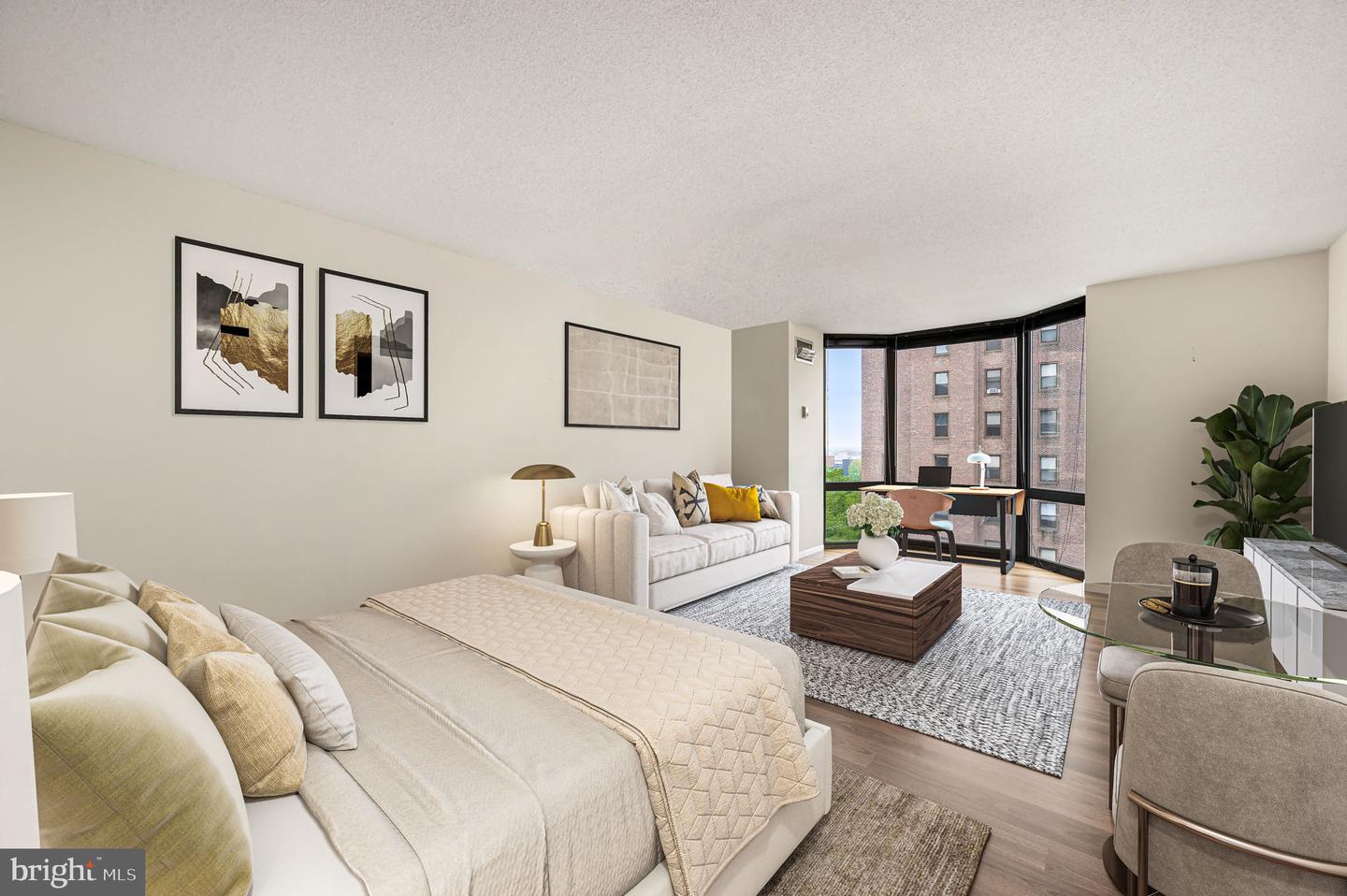 2018 Walnut Street #15m