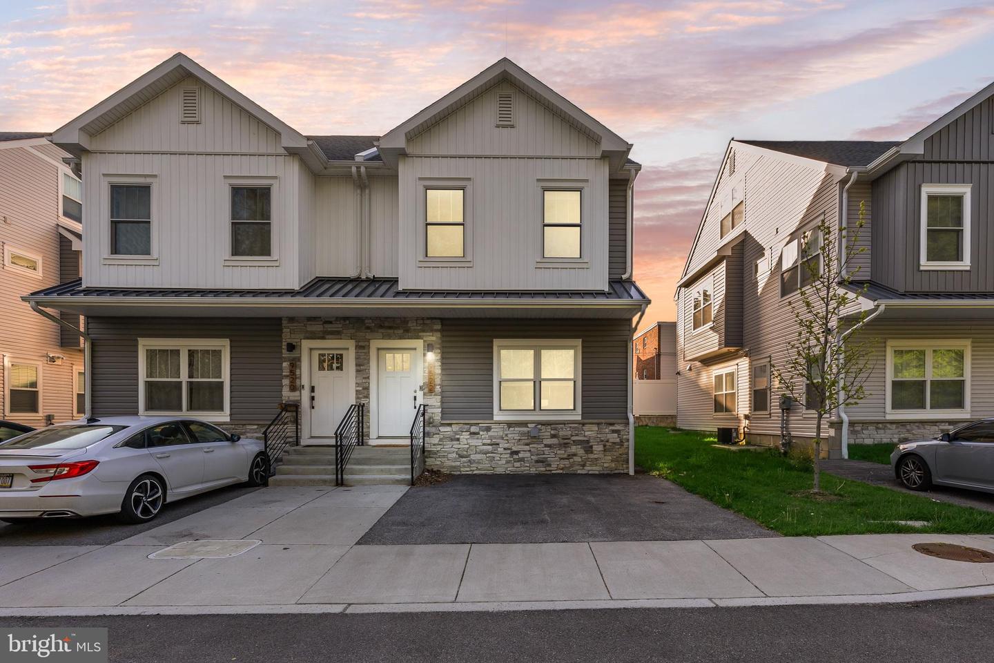 9522 Golfview Lane