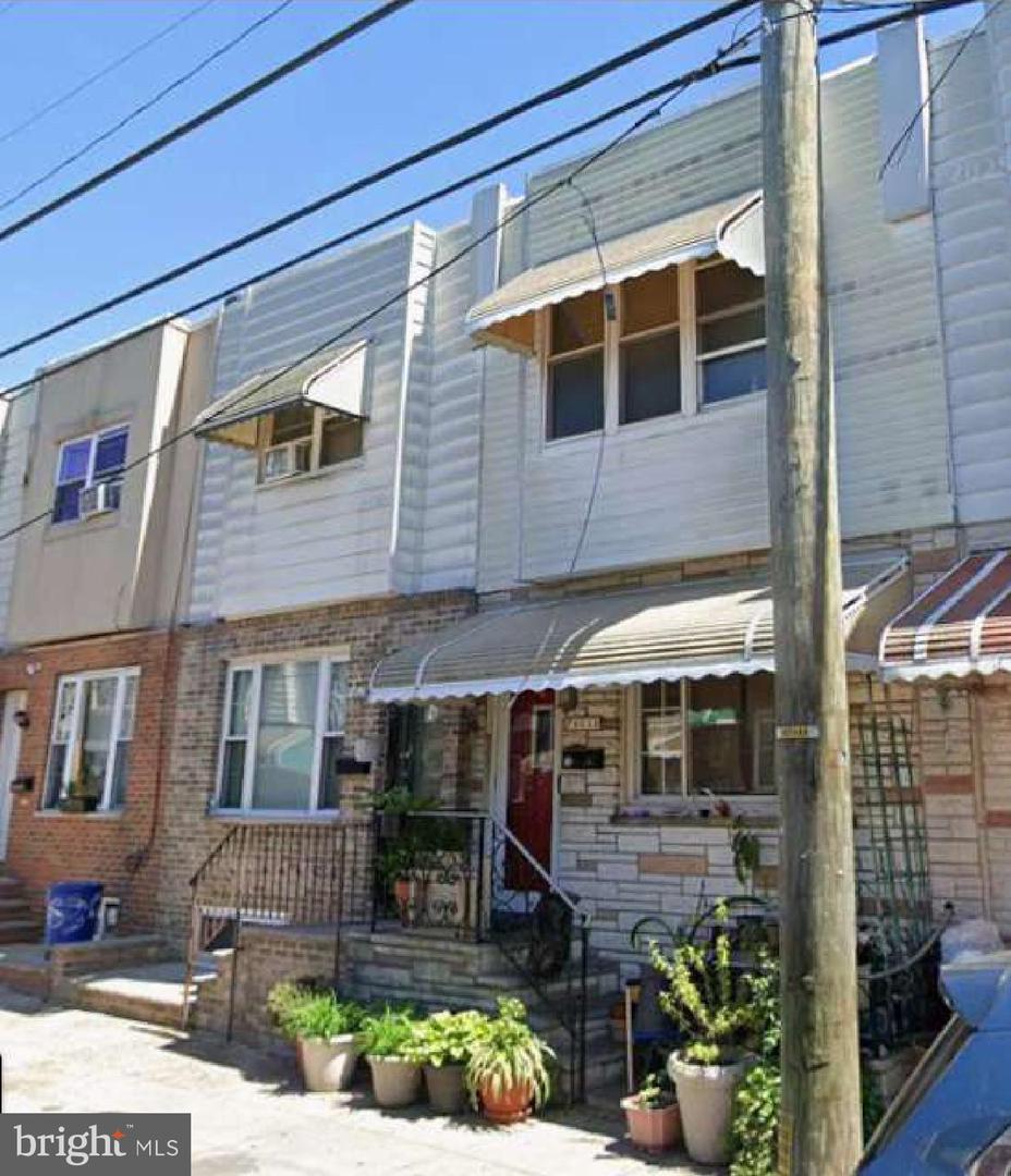 2643 S 10th Street
