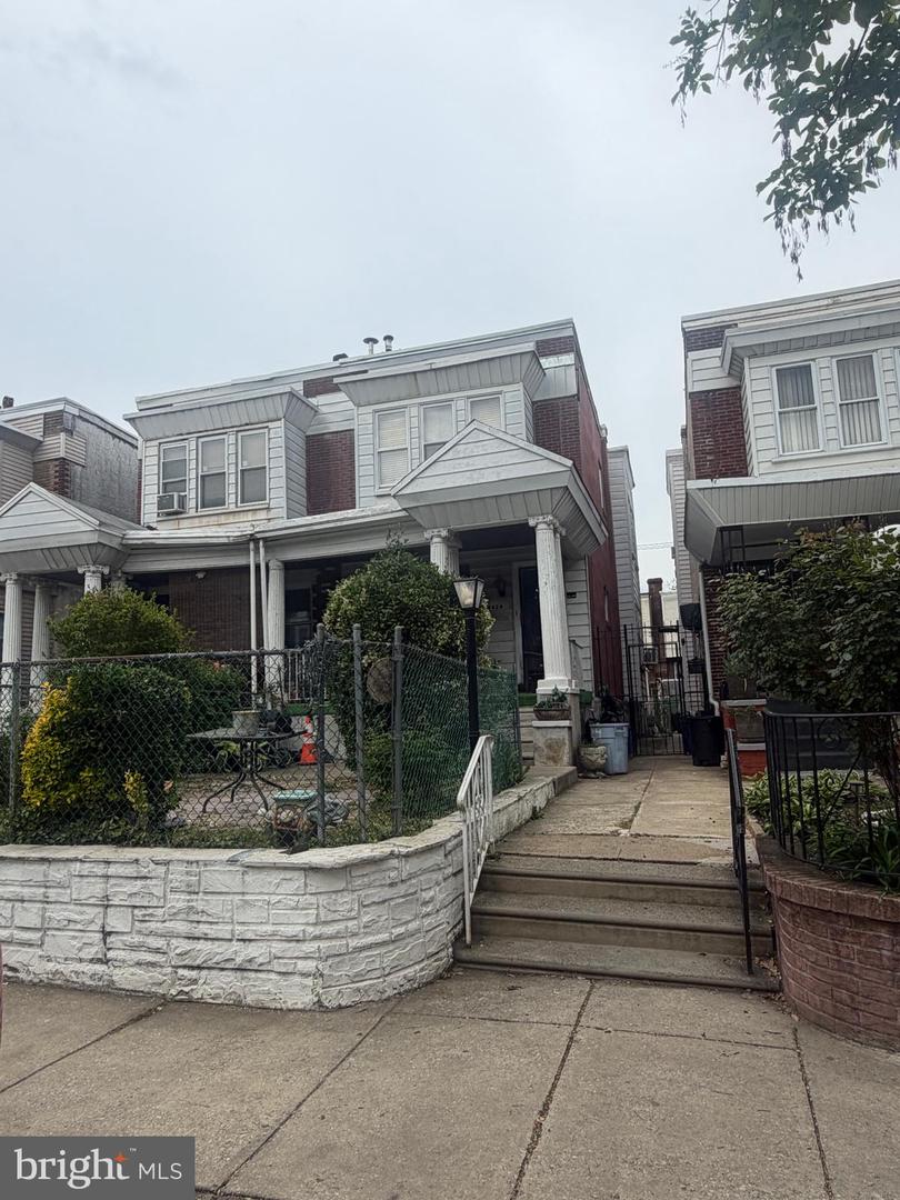 4424 N 8th Street