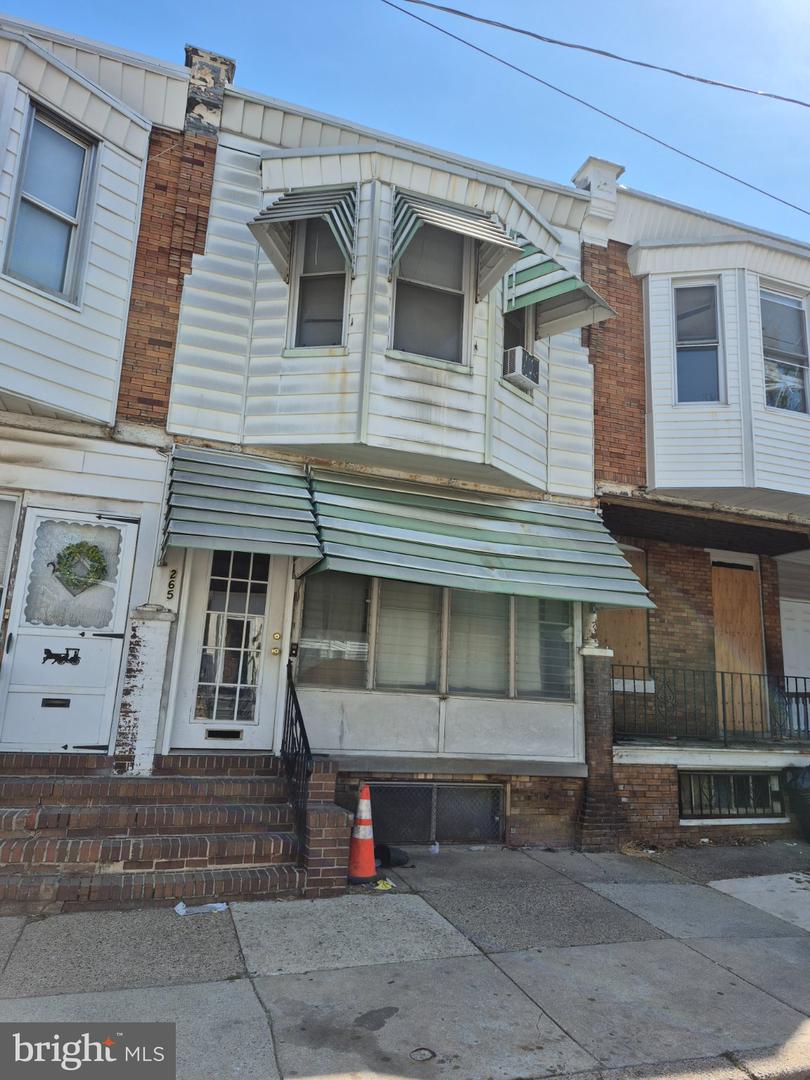 265 N Wilton St