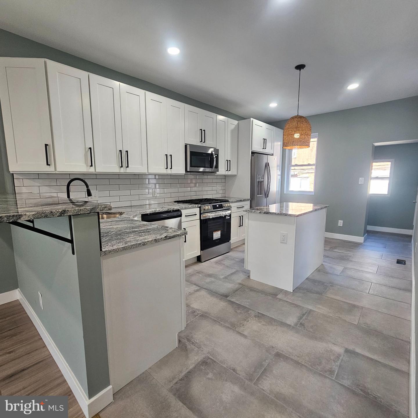 5937 Springfield Avenue, Philadelphia