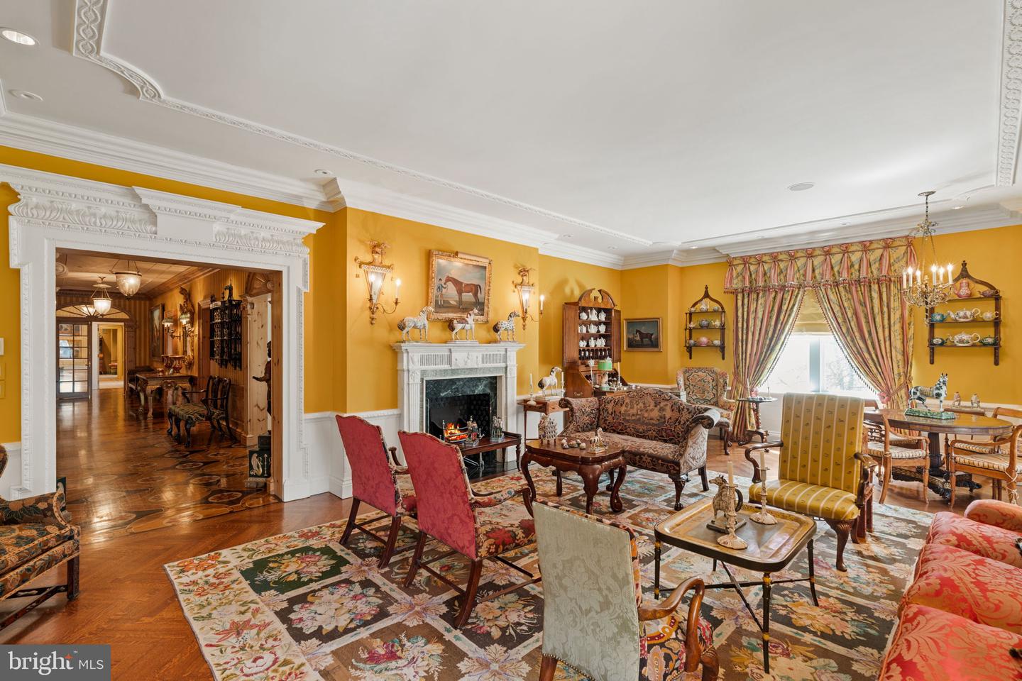 237 S 18th Street #4b