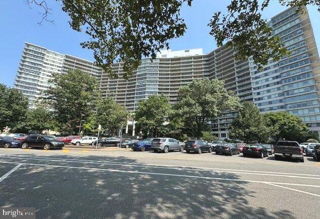 2401 Pennsylvania Avenue #18b26
