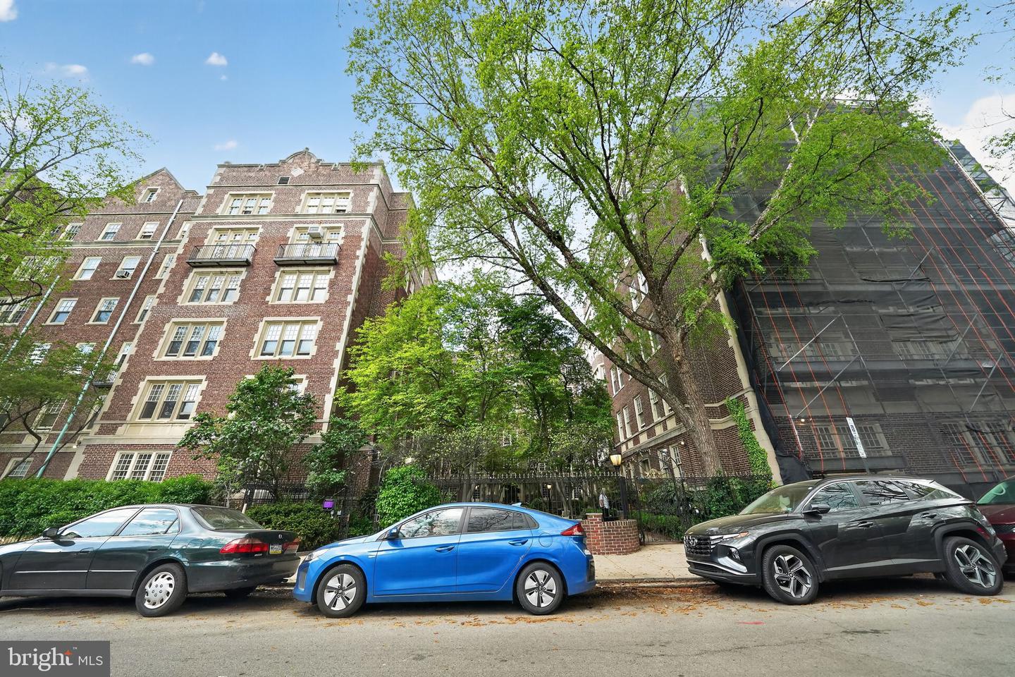 4631 Pine Street #e510