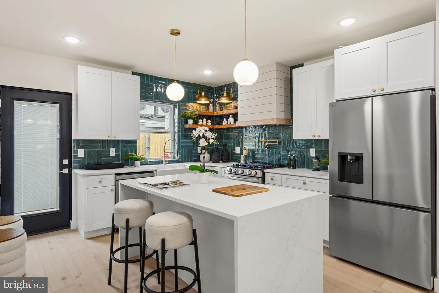 1530 N Lawrence Street, Philadelphia