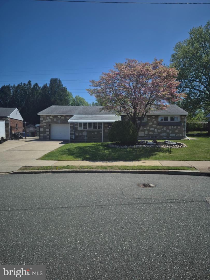 9717 Dedaker Street, Philadelphia