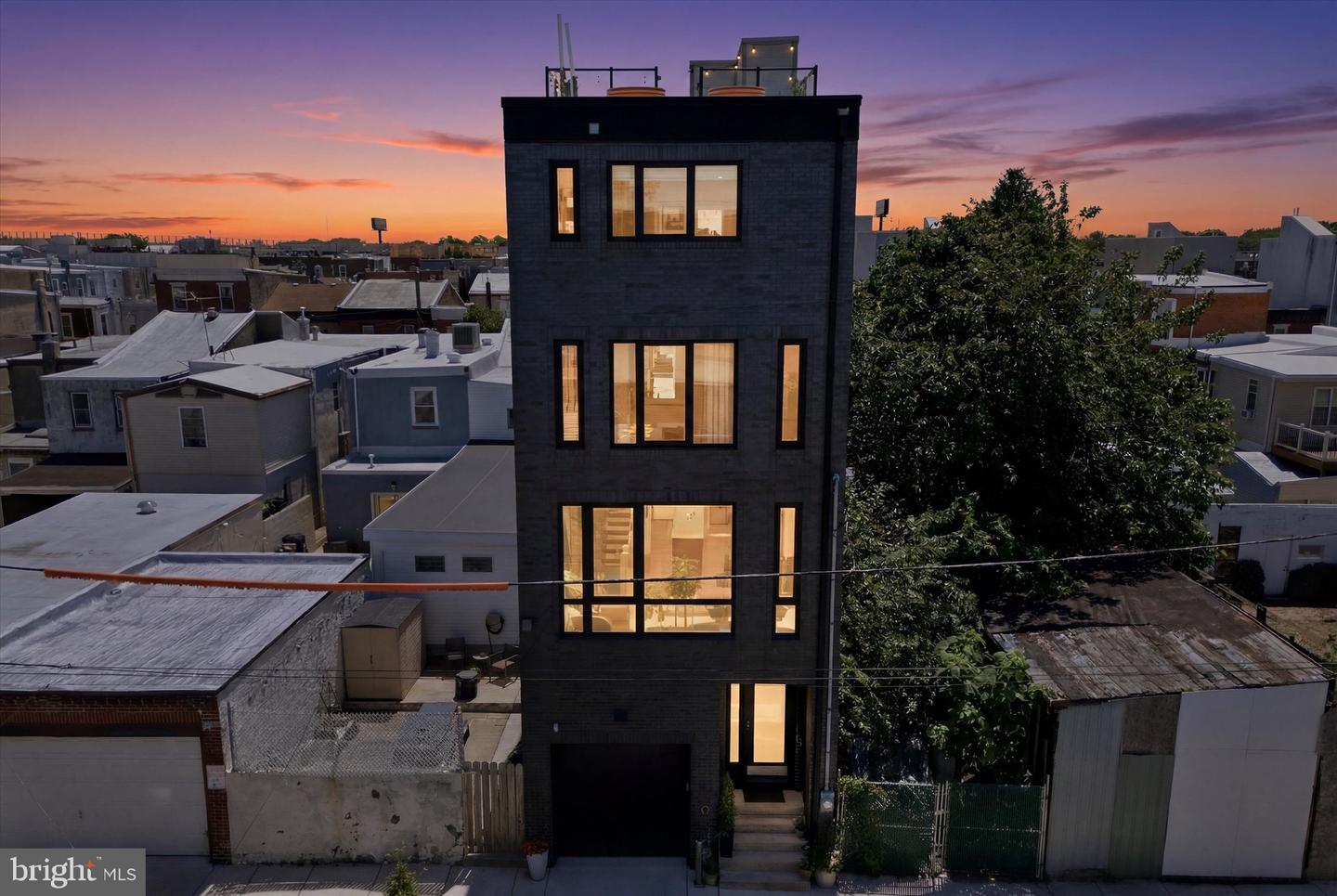 2657 Livingston Street
