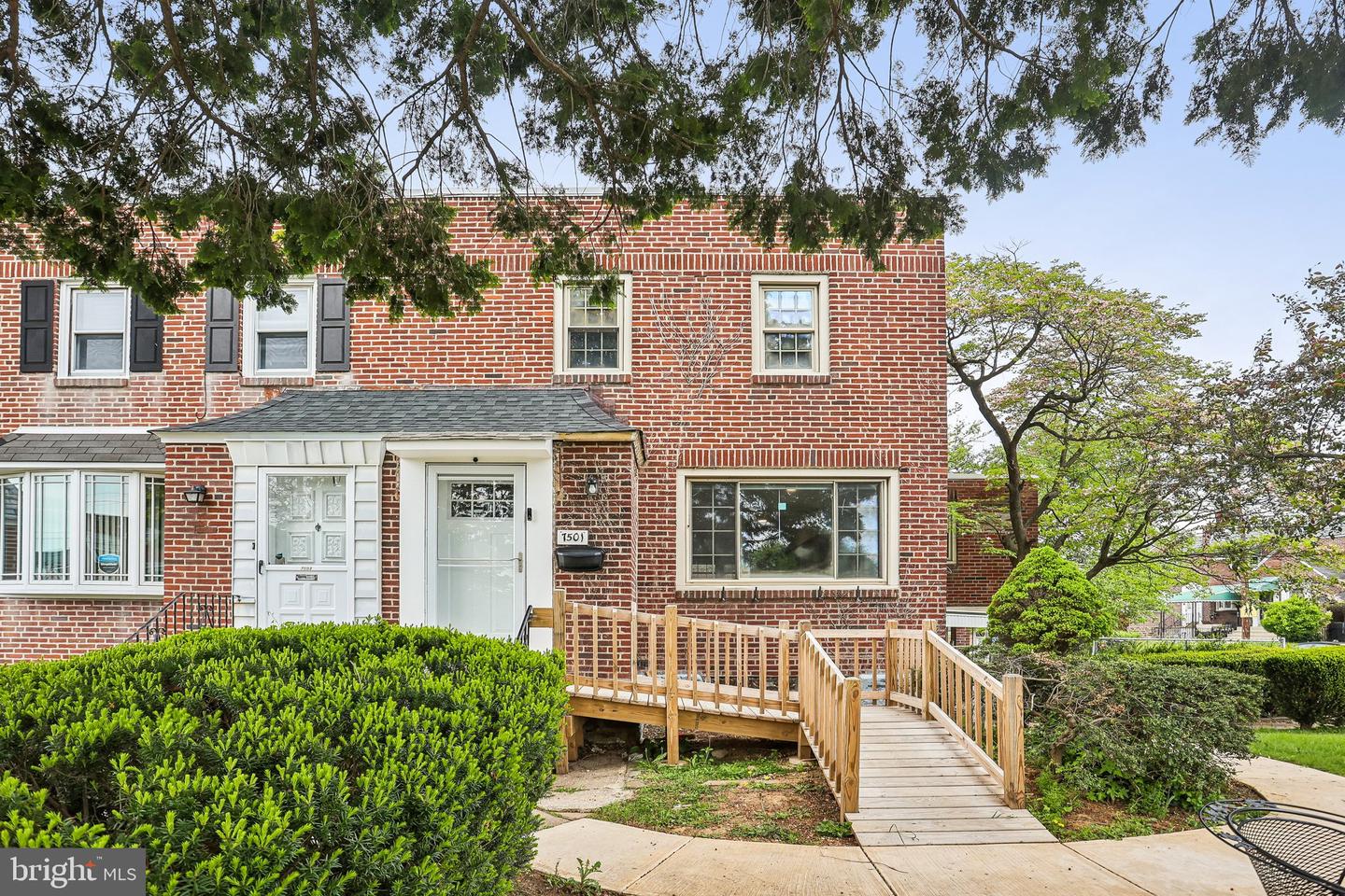 7501 Woodcrest Avenue, Philadelphia