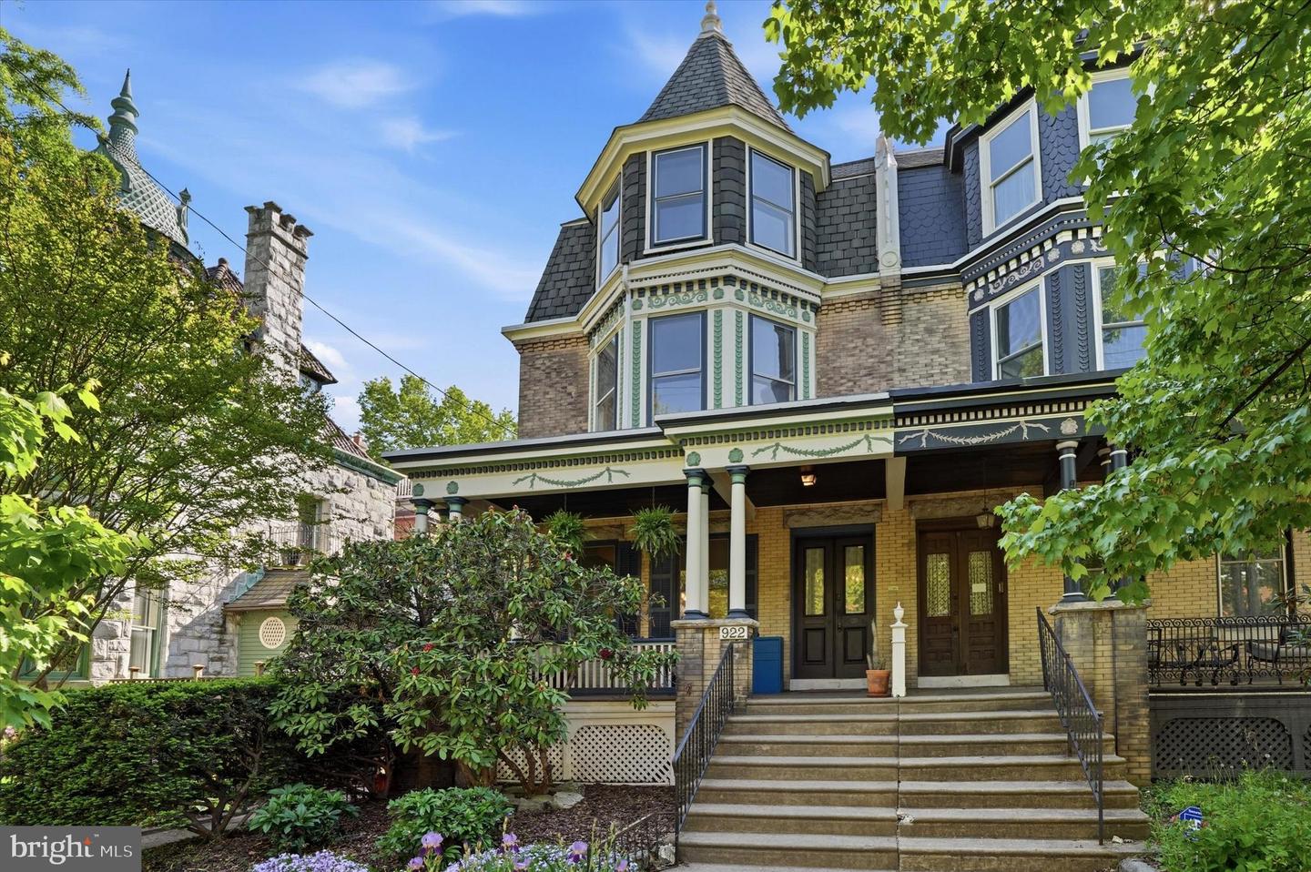 922 S 48th Street