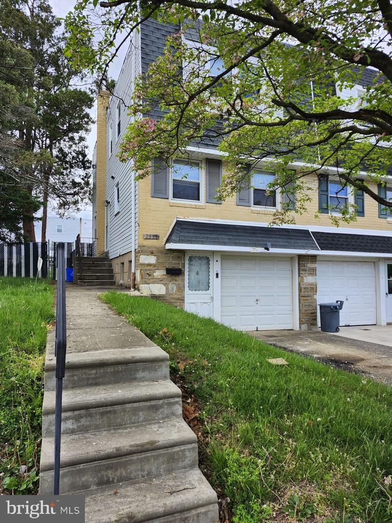 9930 Alicia Street, Philadelphia