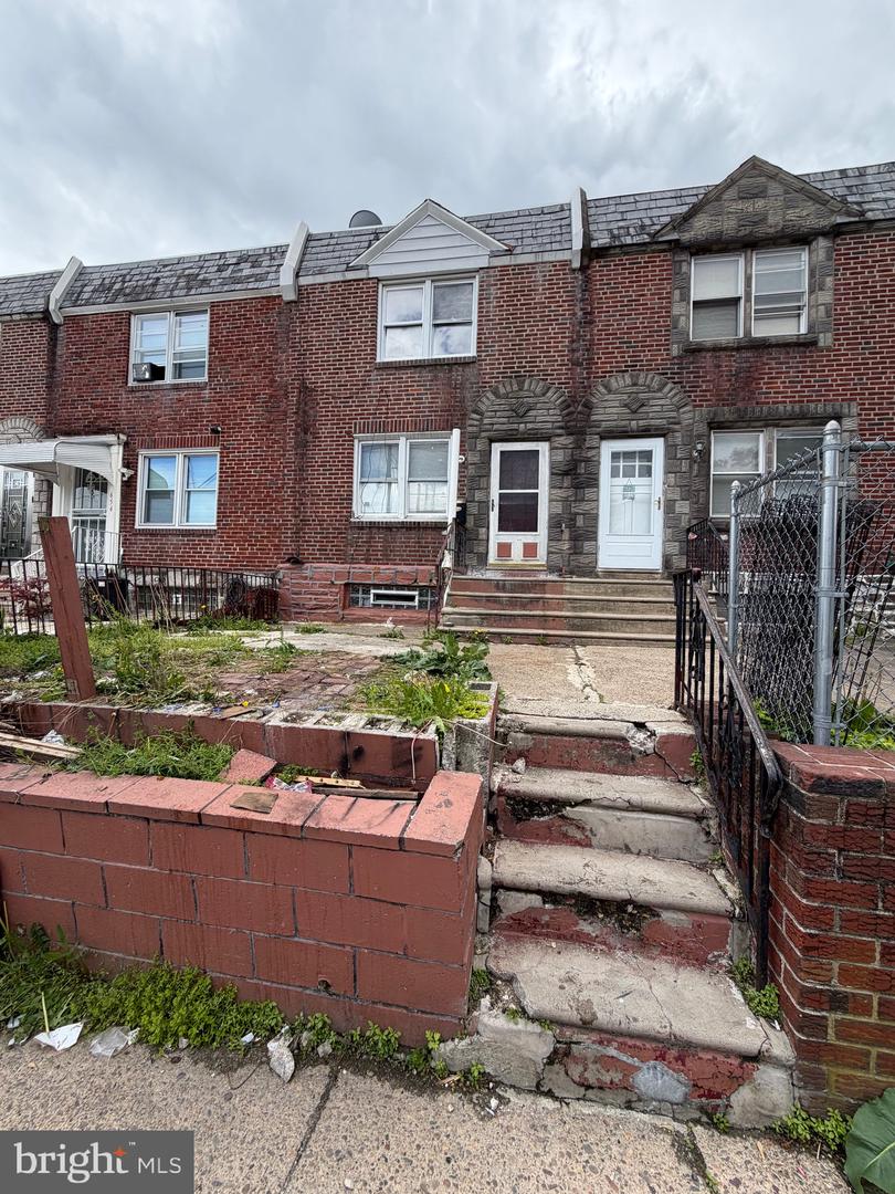 652 E Annsbury Street, Philadelphia