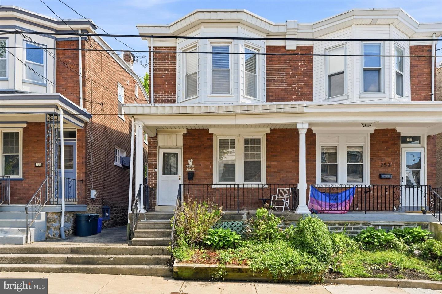 255 Dupont Street, Philadelphia