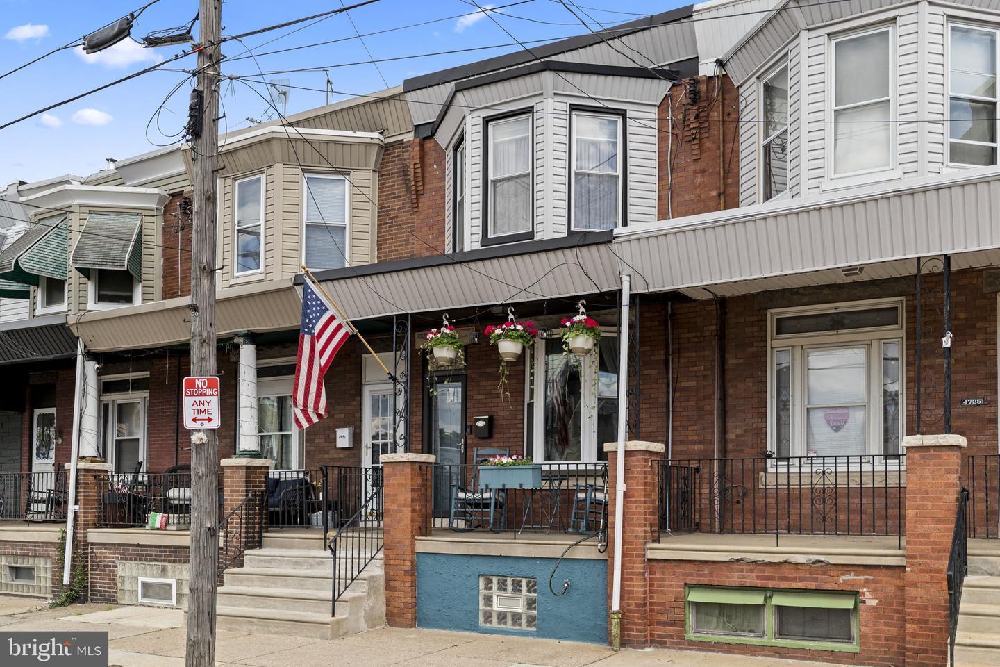 4727 E Thompson Street, Philadelphia