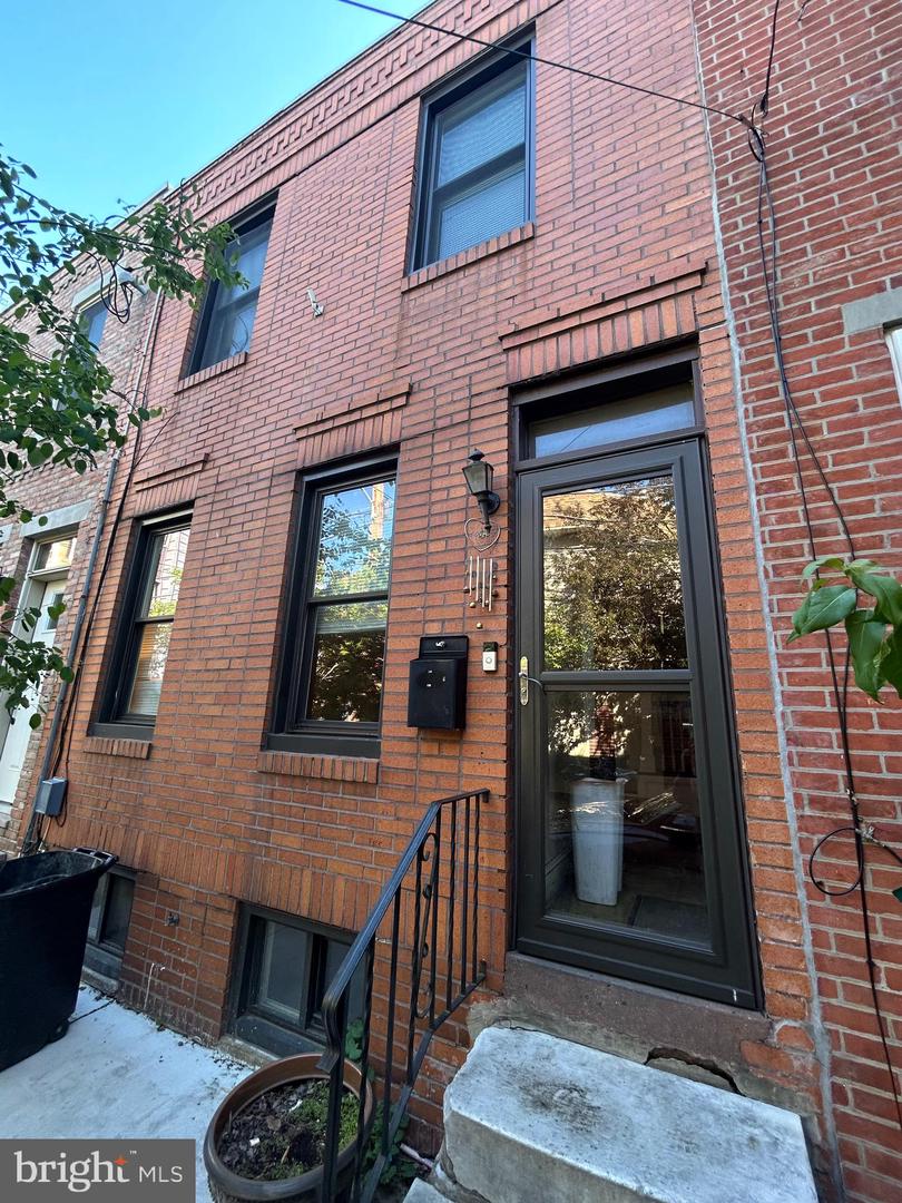 1118 Greenwich Street, Philadelphia
