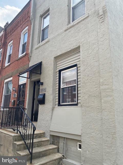 1816 N Gratz Street