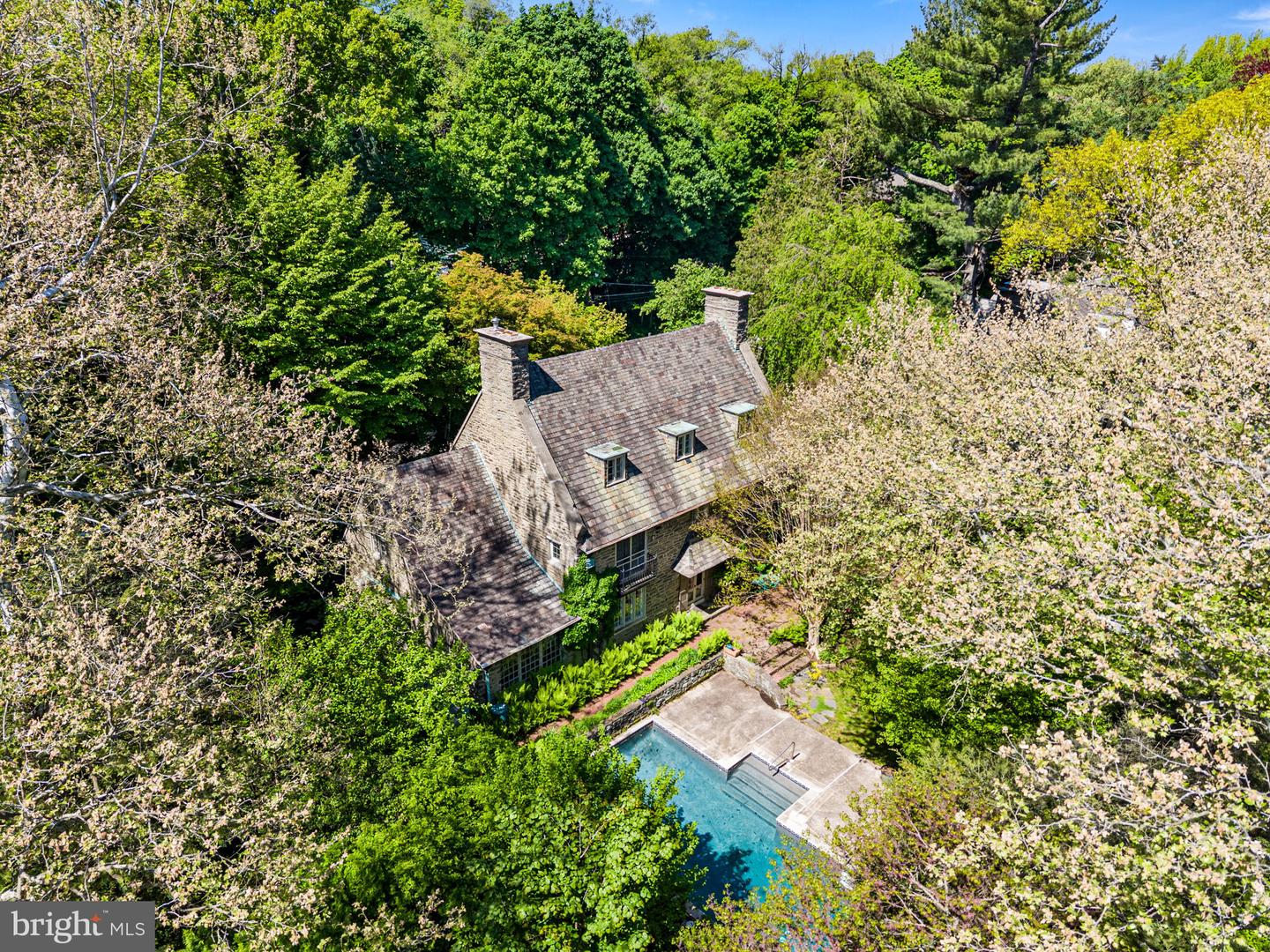 7700 Lincoln Drive, Philadelphia