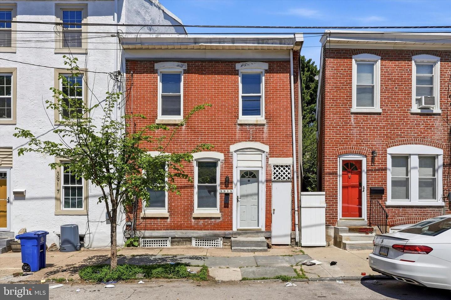 3915 Cresson Street, Philadelphia