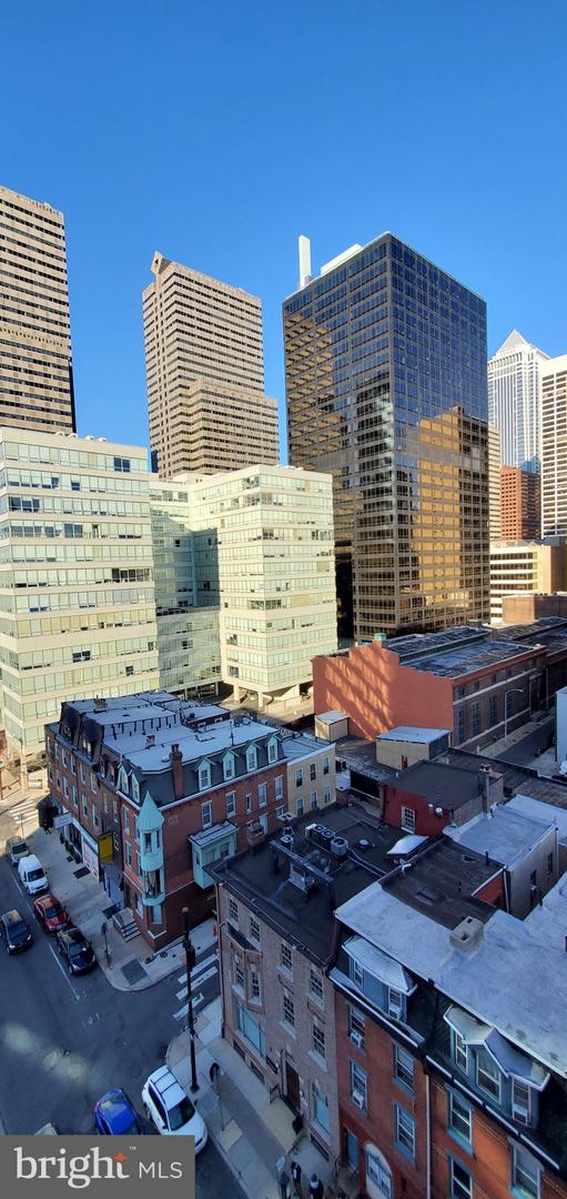 2101 Chestnut Street #1105