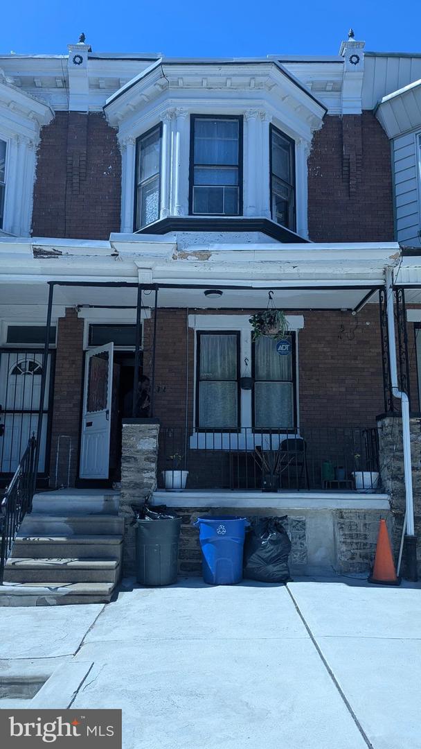 6132 Chew Ave