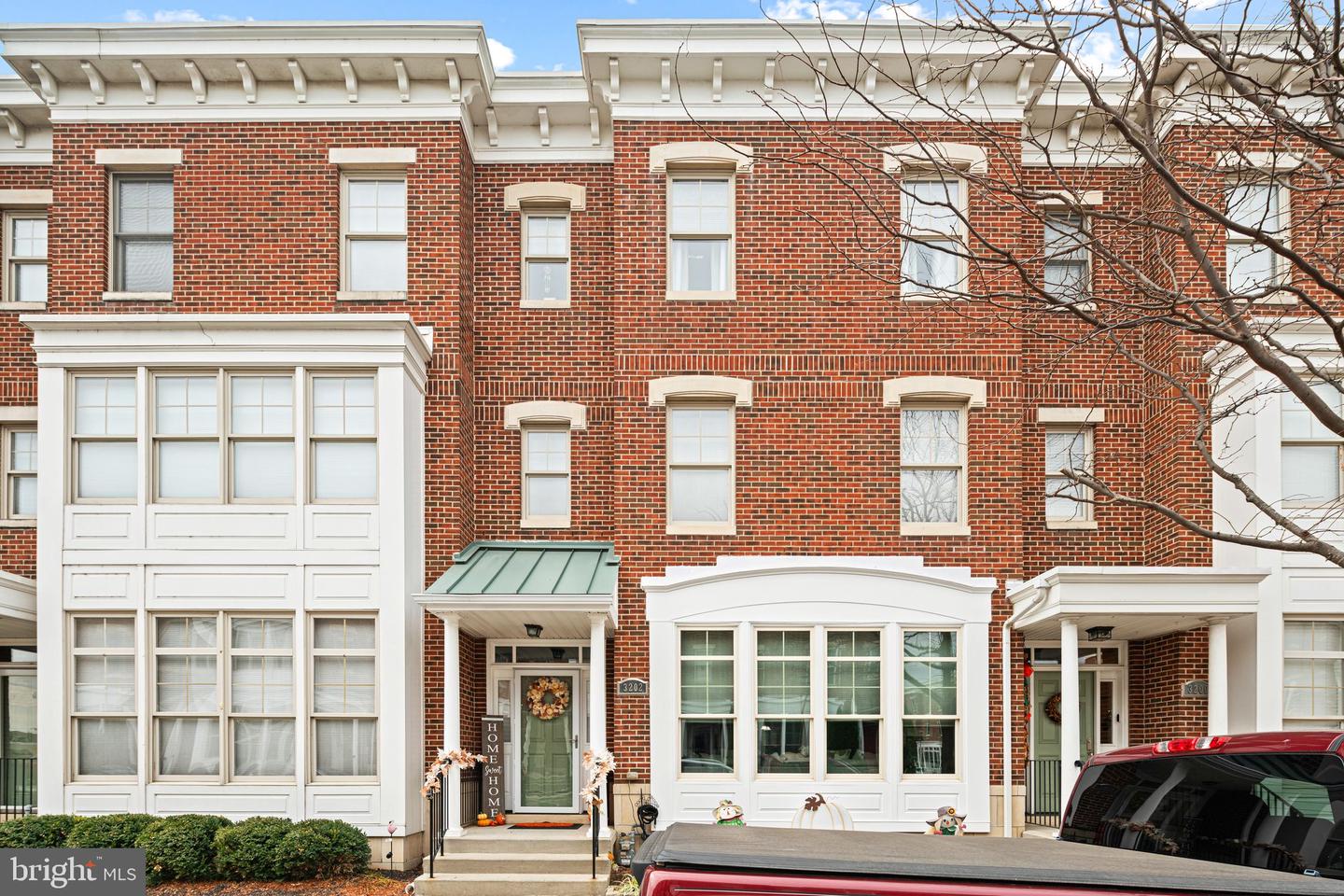 3202 Pietro Way