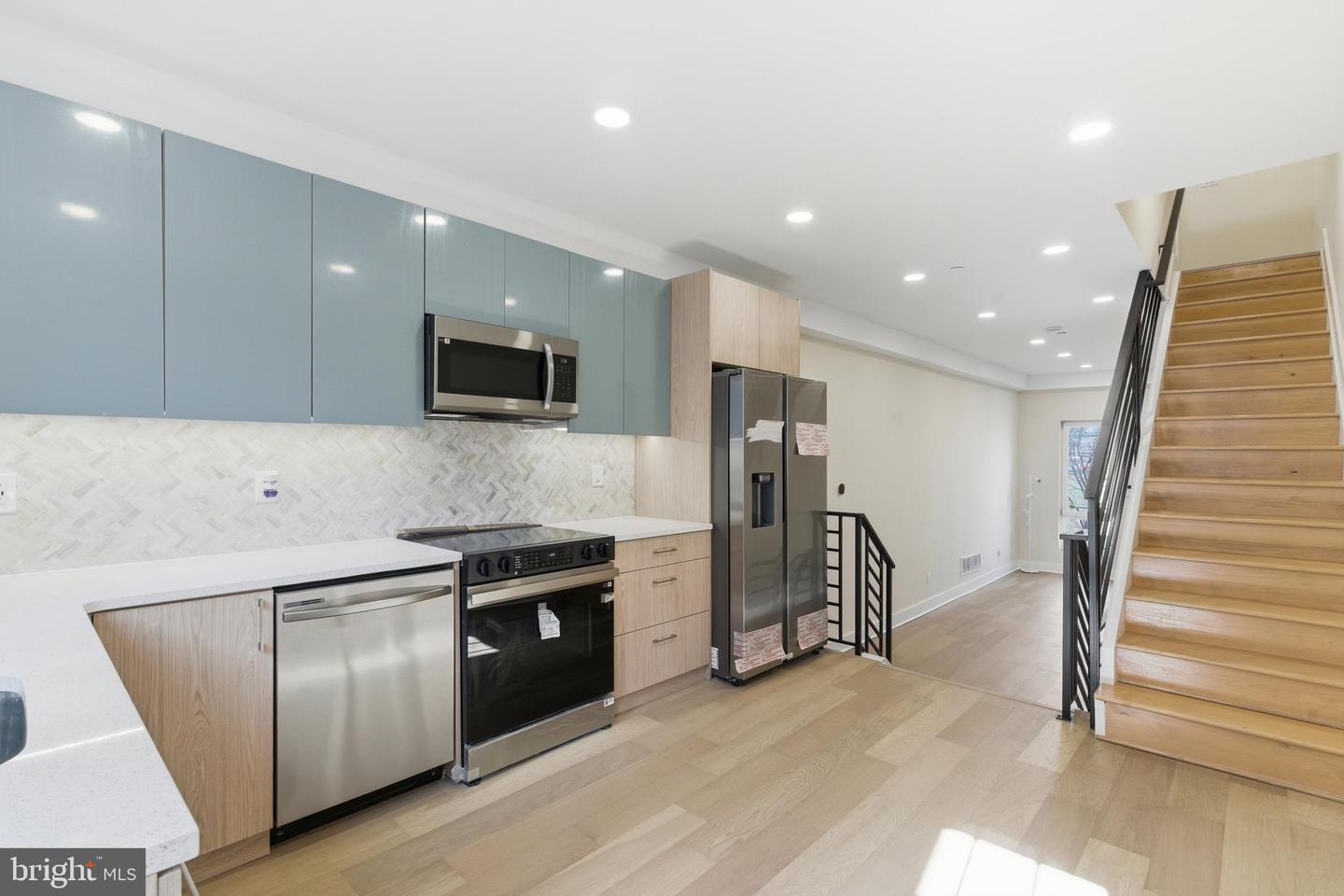 2440 E Harold Street, Philadelphia