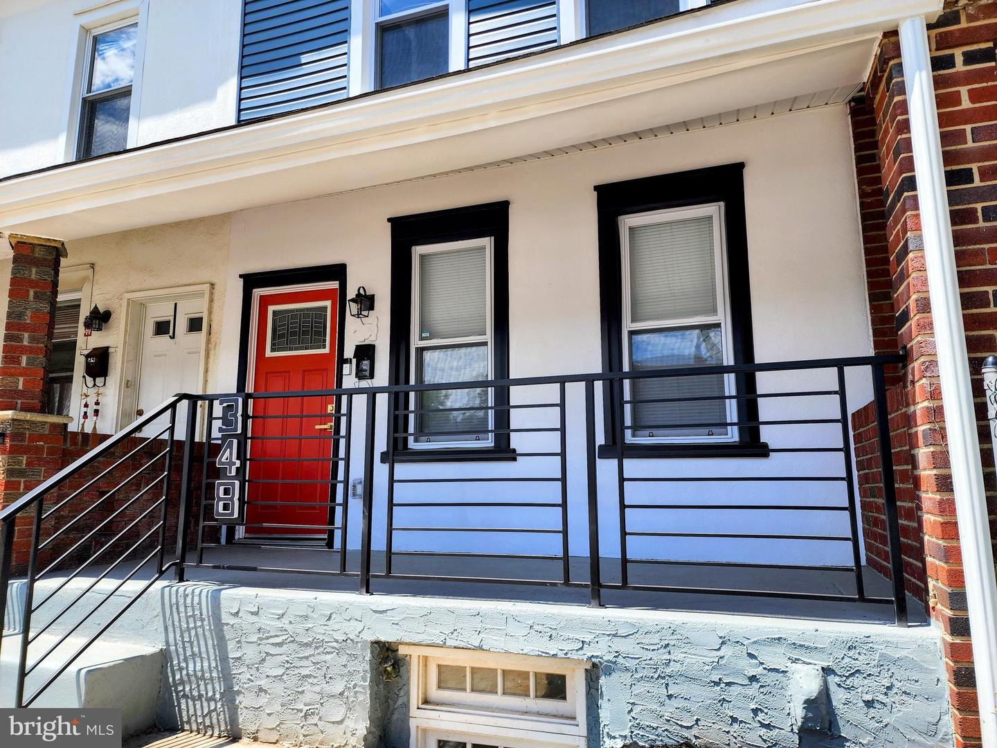 348 N Gross Street