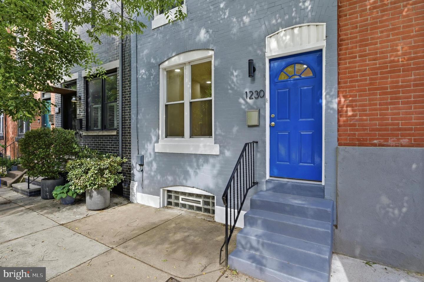 1230 N 30th Street