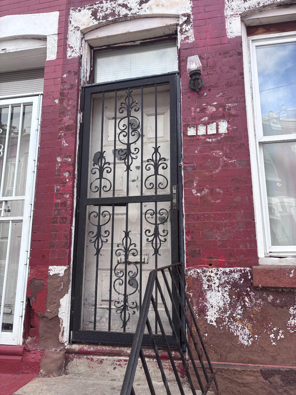 2239 N Cleveland Street