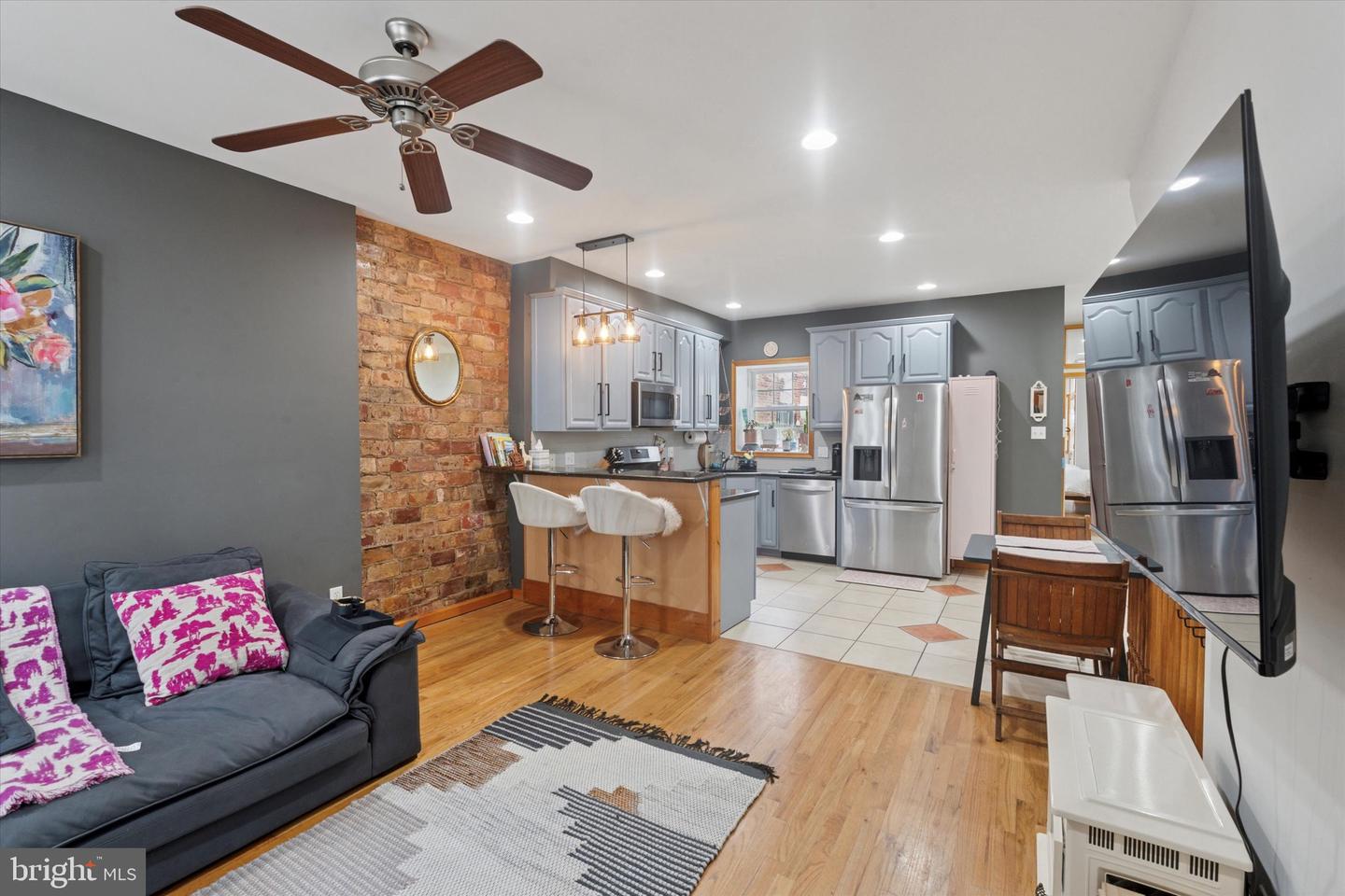 1522 Brown Street #1