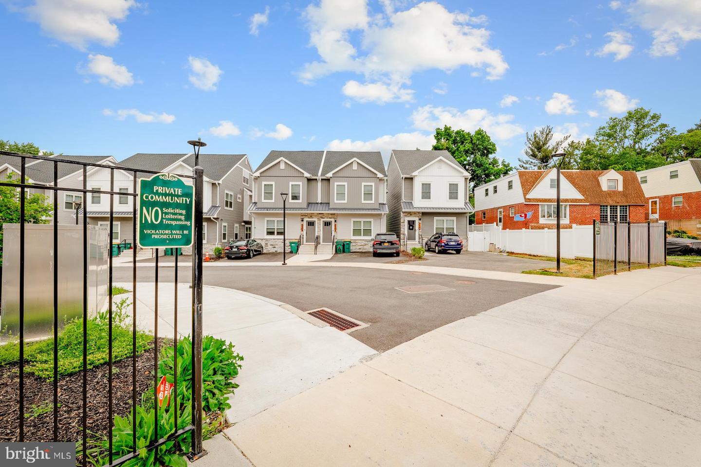 3606 Golfview Lane