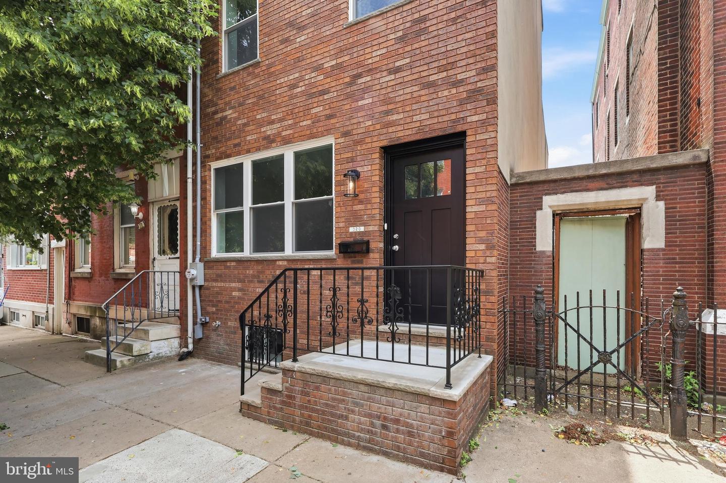320 Wharton Street