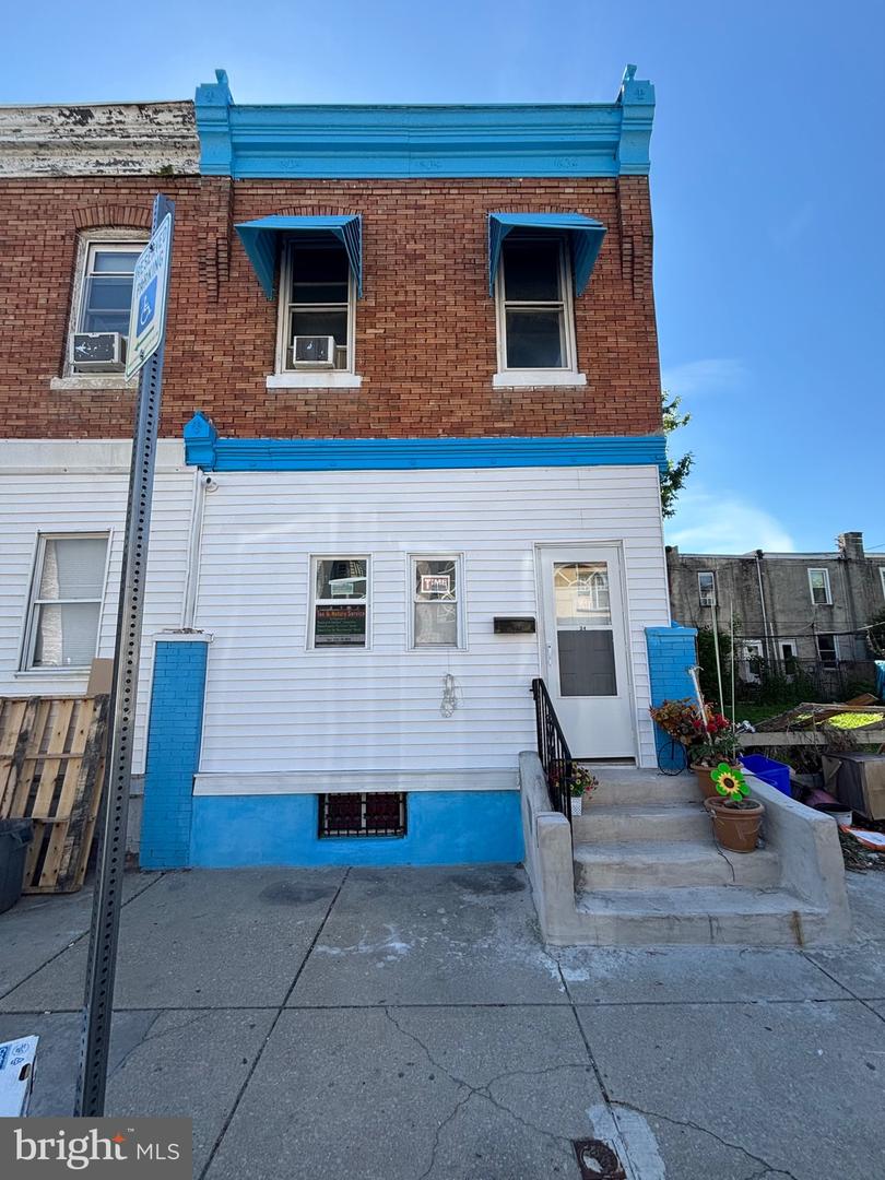 24 N Farson Street