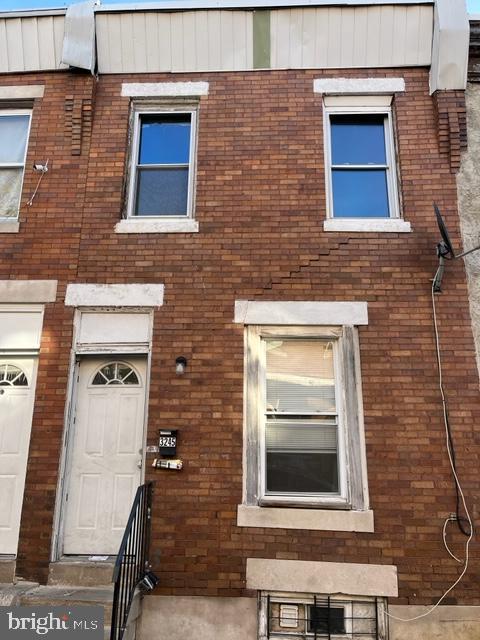 3245 N Hope Street