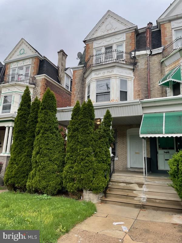 136 N 50th St