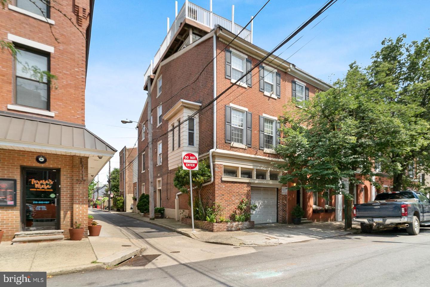 729 S 2nd Street #a