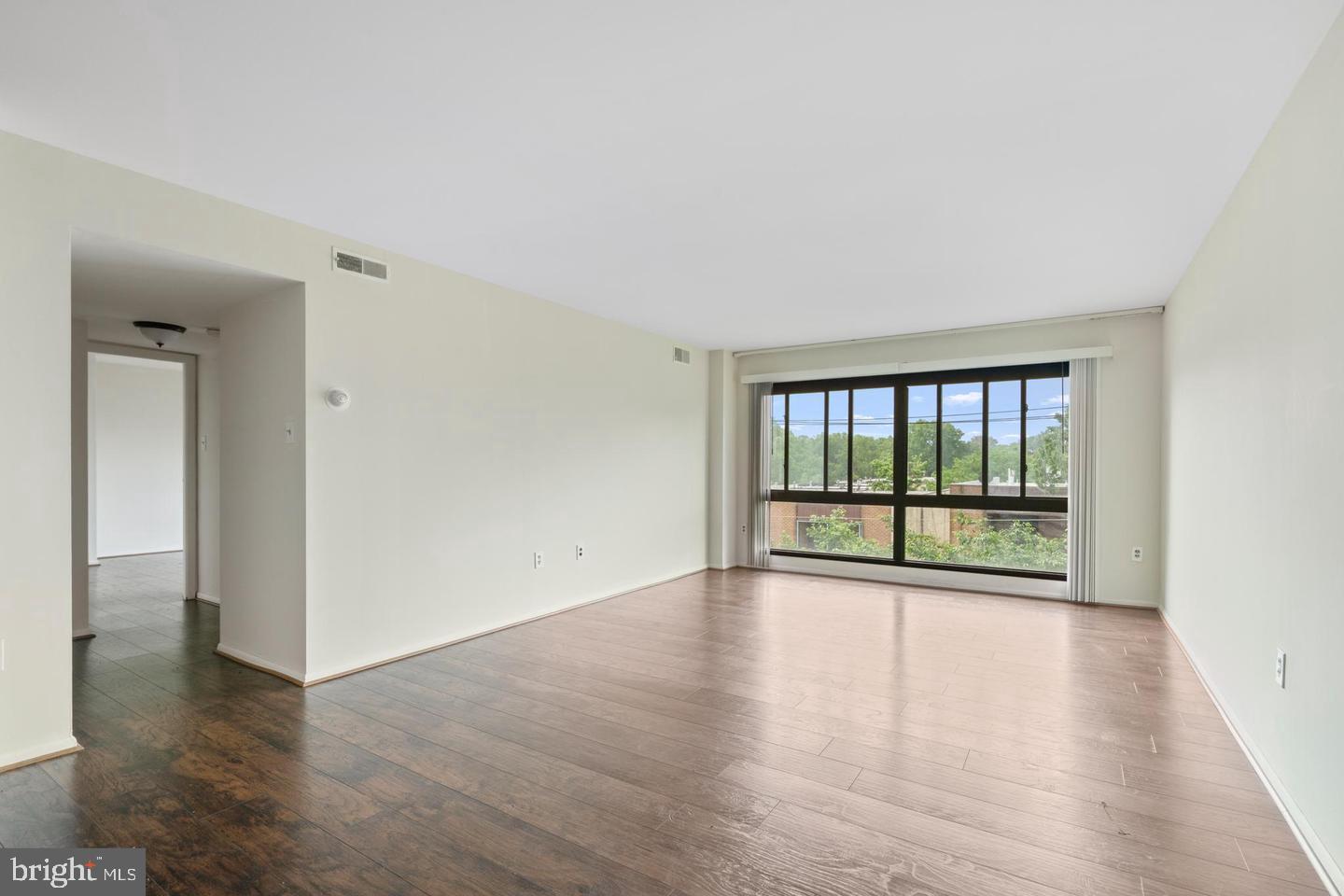 7600 E Roosevelt Boulevard #410