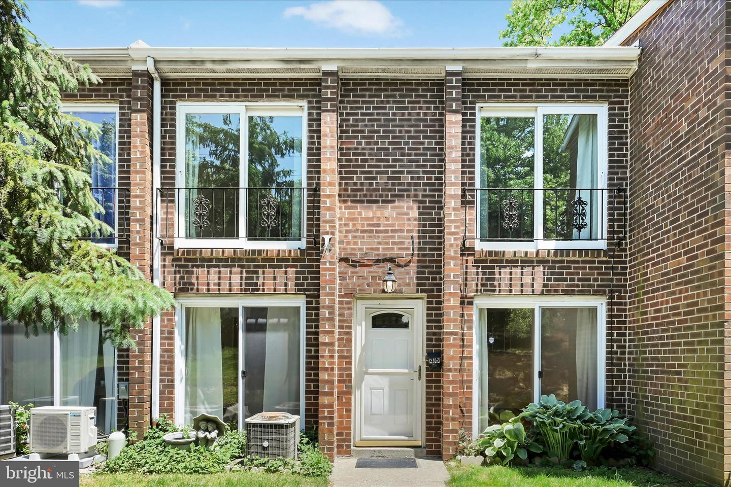 9001 Ridge Avenue #46