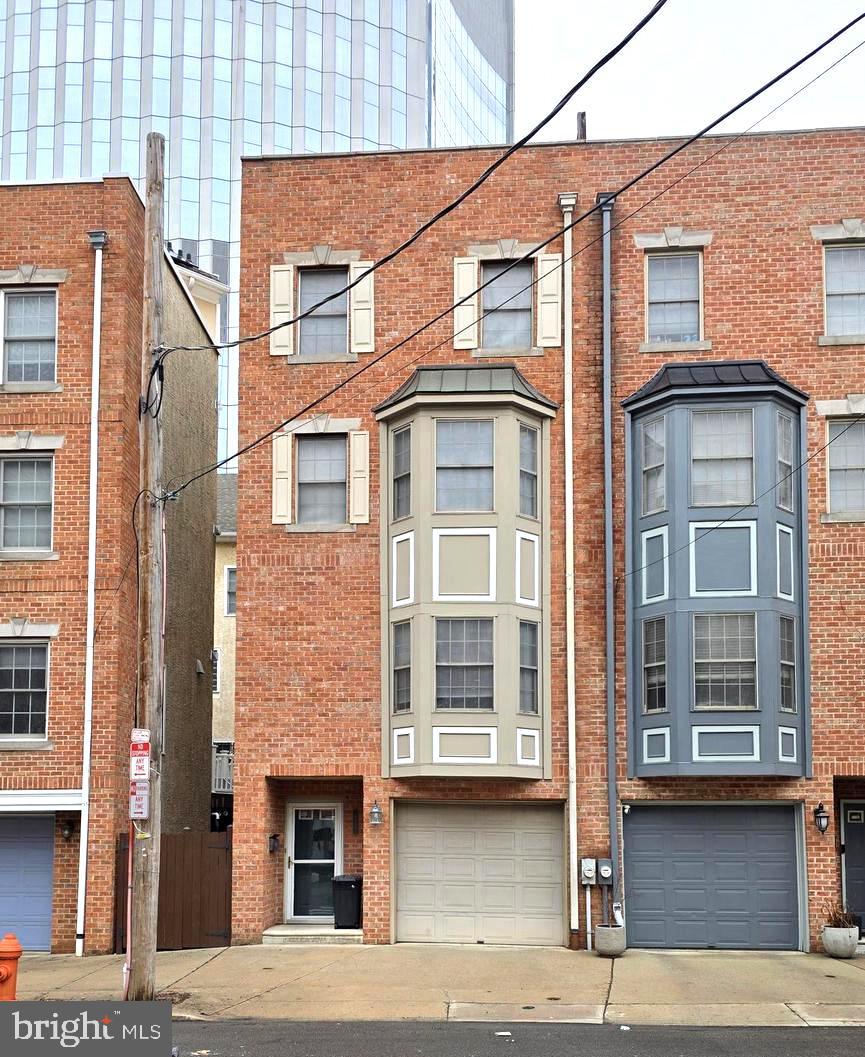 628 S 27th Street