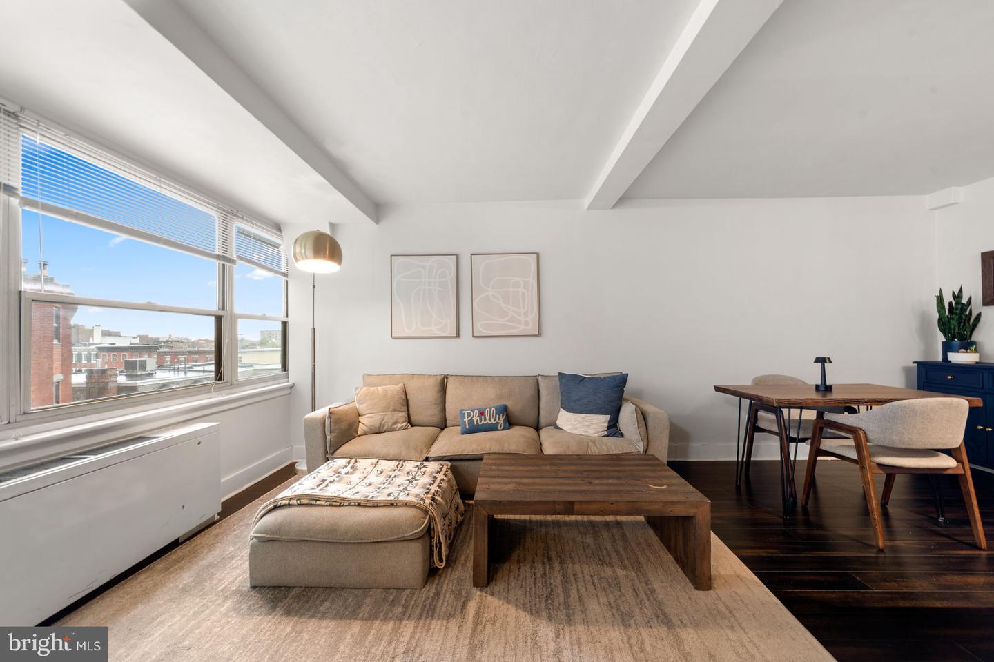1810 Rittenhouse Square #610