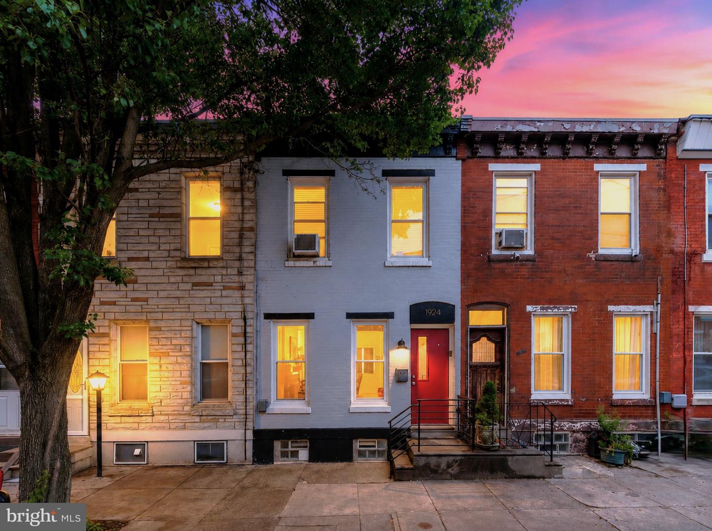 1924 E Albert Street